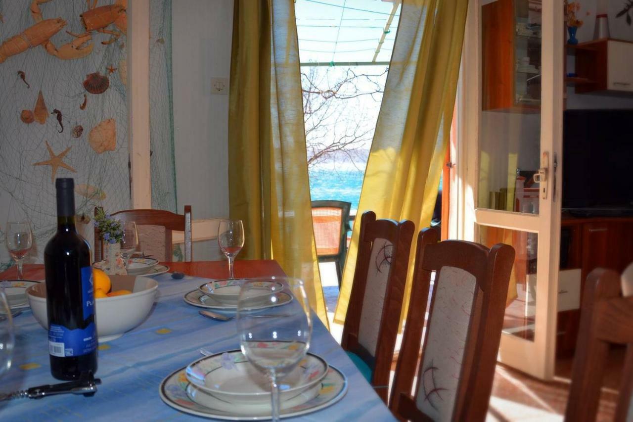Holiday House Maretta - Apartment No 1 Lukovo Sugarje Exterior photo
