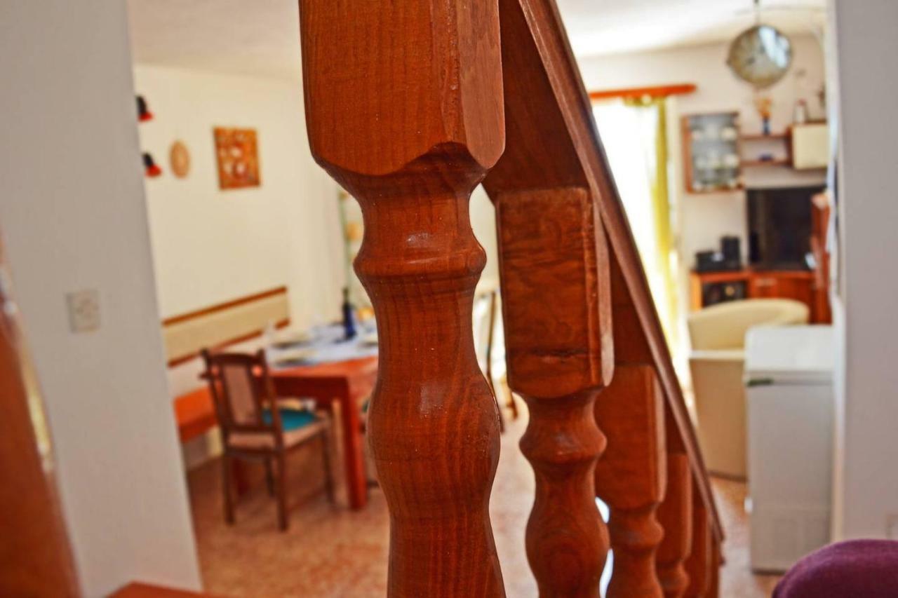 Holiday House Maretta - Apartment No 1 Lukovo Sugarje Exterior photo